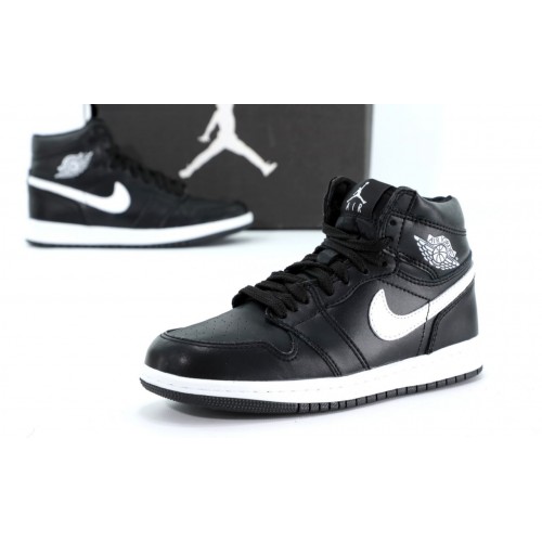 Кросівки Nike Air Jordan Retro 1 зимові Кросівки Nike Air Jordan Retro 1 зимові